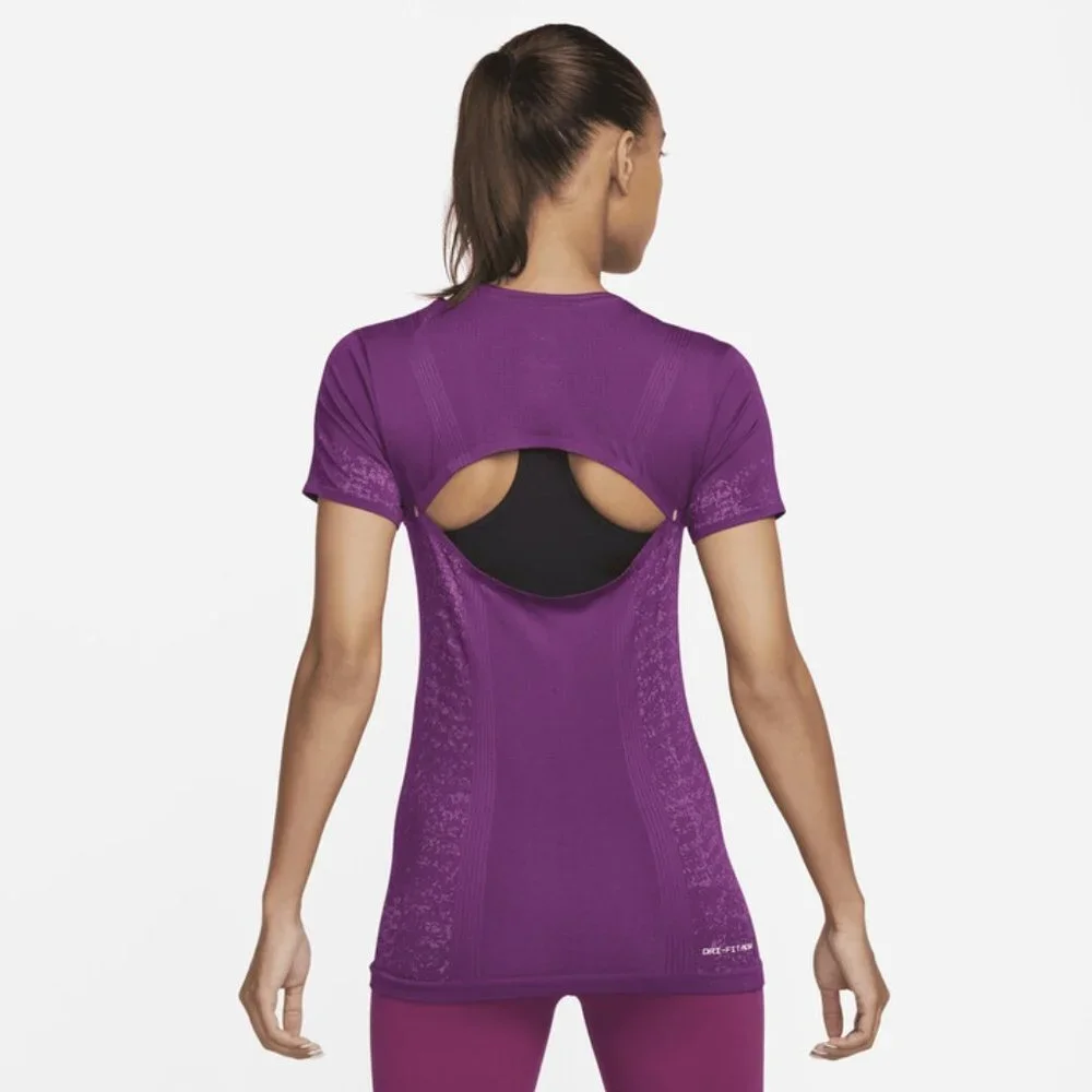 Nike  Dri-FIT ADV Short Sleeve Aura Top